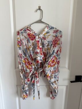 Floral Tie-Front Blouse